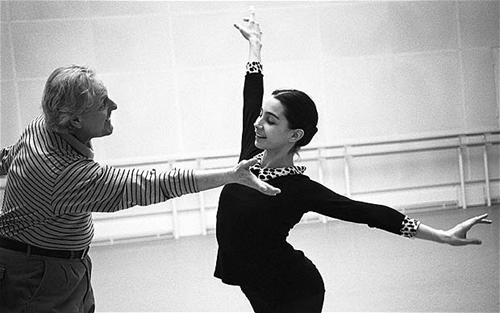 David Howard rehearsing Tamara Rojo